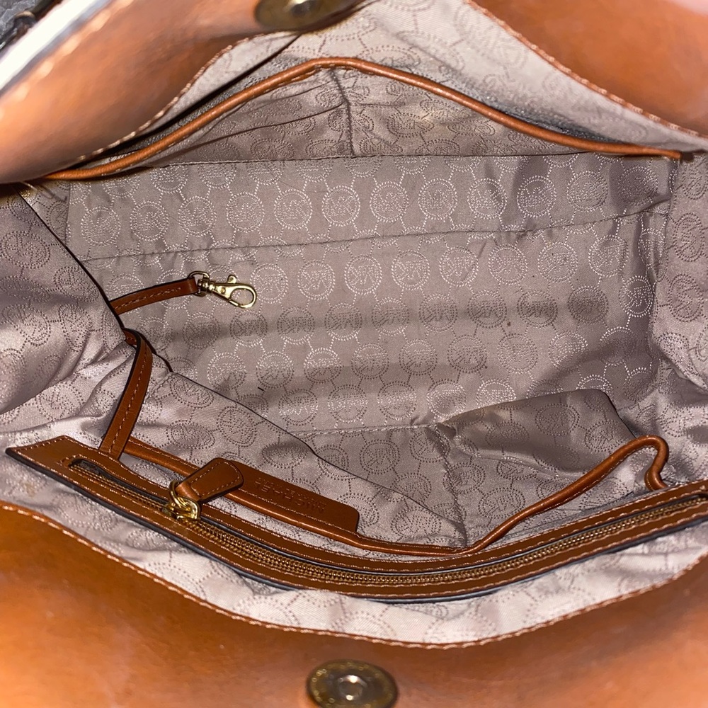 Micheal Kors Hamilton tote - Picture 5 of 7